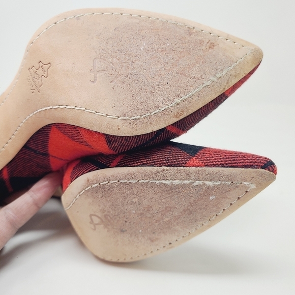 Alice & Olivia | Chic Red and Black Plaid Pattern Heels (Italian Size 39.5) - Picture 12 of 12